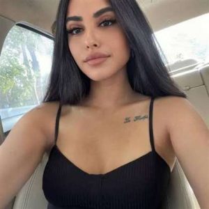 اية سماحة ويكيبيديا، السيرة الذاتية عمرها زوجها جنسيتها